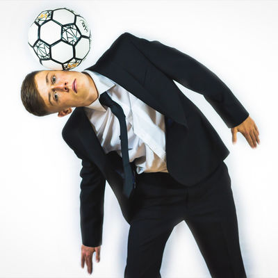 Artists & Entertainment 