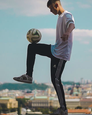 Free Style Footballer