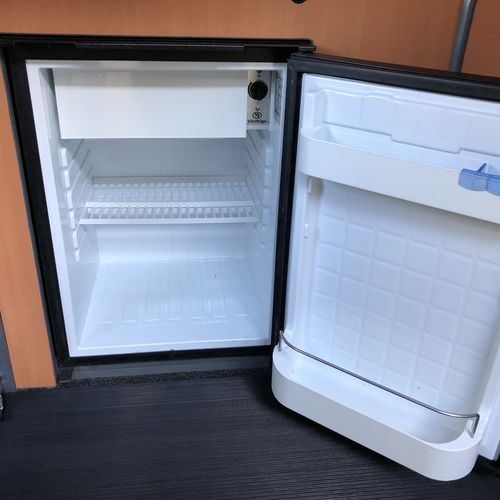 1998 VW Volkswagen T4 Transporter 1.9TD Camper Van 2 Berth - Great Spec!