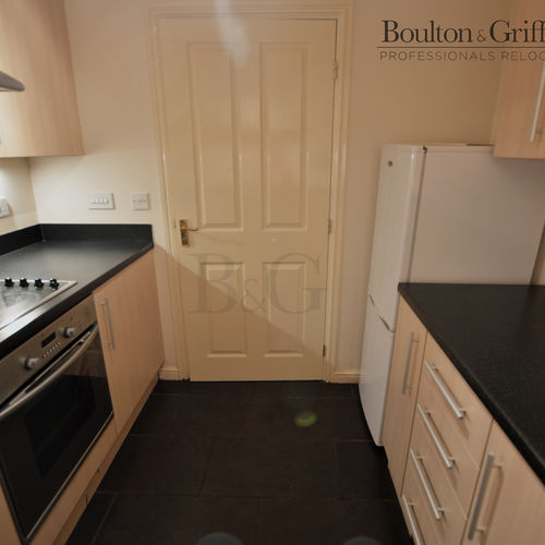 2 Bedroom Apartment For Sale, Cardiff Bay