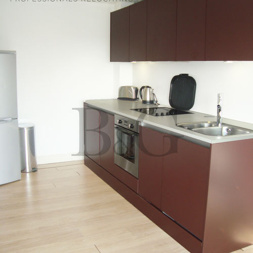 2 Bedroom Apartment, Cardiff Bay