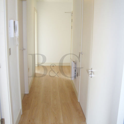 2 Bedroom Apartment, Cardiff Bay
