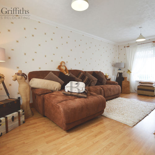 3 Bedroom Terraced House For Sale in Llanrumney, Cardiff