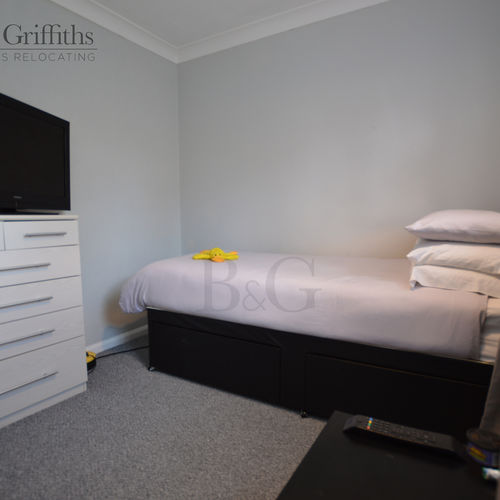 3 Bedroom Terraced House For Sale in Llanrumney, Cardiff