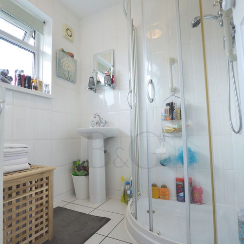 3 Bedroom Terraced House For Sale in Llanrumney, Cardiff