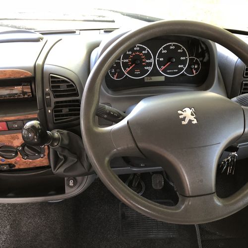 2004 Elddis Suntor Avantgarde 400 RL 4 Berth Motorhome - Peugeot Boxer 2.0 HDi