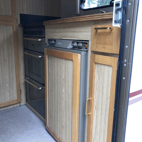 Elddis Autostratus SE Motorhome 4 Berth Peugeot Boxer 2.5TD 1999(V) 43731 miles