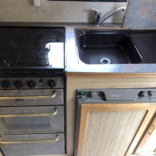 Elddis Autostratus SE Motorhome 4 Berth Peugeot Boxer 2.5TD 1999(V) 43731 miles