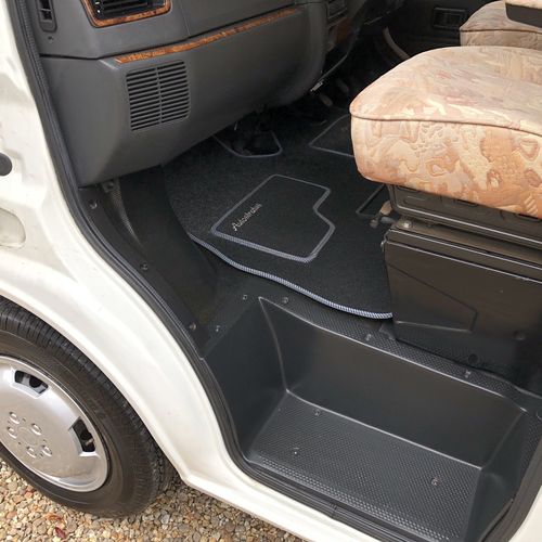 Elddis Autostratus SE Motorhome 4 Berth Peugeot Boxer 2.5TD 1999(V) 43731 miles