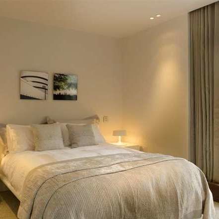 Queen Ann Street, Marylebone