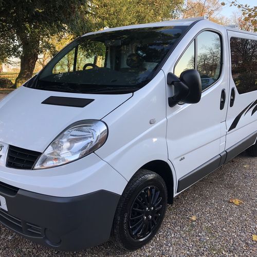2011 Renault Trafic 2.0 DCi 115 - Camper Van - 2 Berth - Very clean!