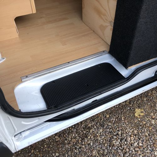 2011 Renault Trafic 2.0 DCi 115 - Camper Van - 2 Berth - Very clean!