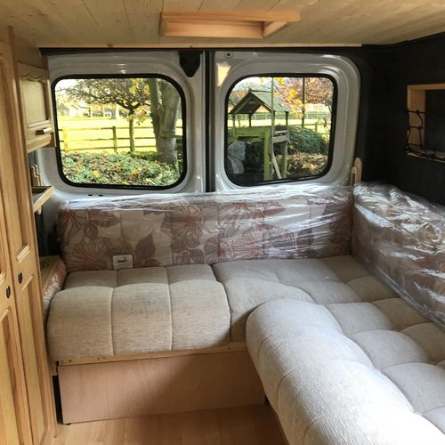 2011 Renault Trafic 2.0 DCi 115 - Camper Van - 2 Berth - Very clean!