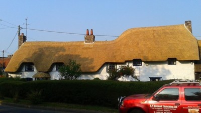 Thatcher in Dorset, Master Thatcher in Dorset, Thatch repairs Dorset