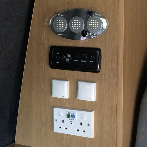 VW Transporter T5 Camper Van 2 Berth T28 102 1.9TDi SWB 12/2007 57reg White