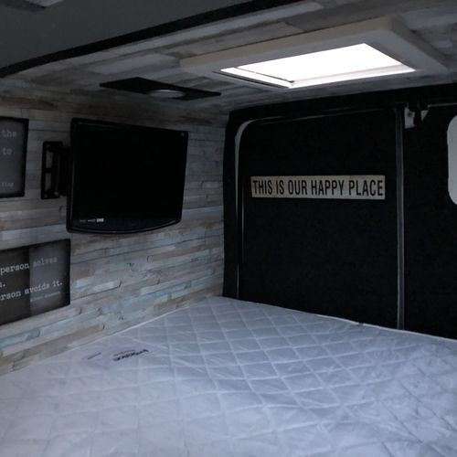 2008 Ford Transit Camper Van 2 Berth Fixed Bed 2.4TDCi 6 speed LWB - Superb Spec