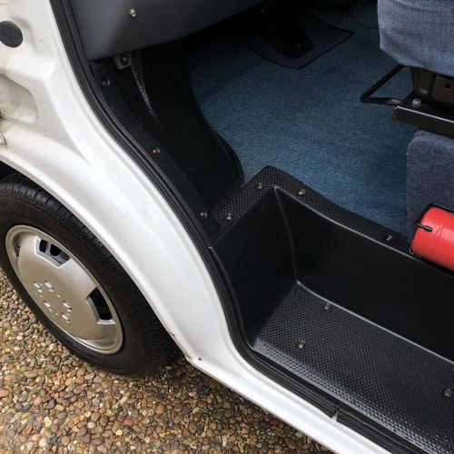 Autosleeper Rambler Camper Van 2 Berth - 2000 (W)reg - Compact SWB - Impeccable Service History