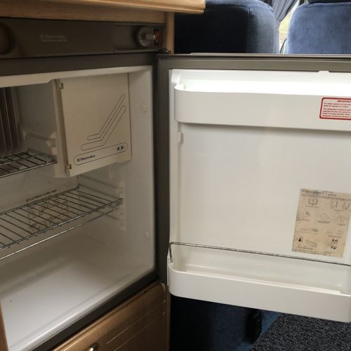 Autosleeper Rambler Camper Van 2 Berth - 2000 (W)reg - Compact SWB - Impeccable Service History