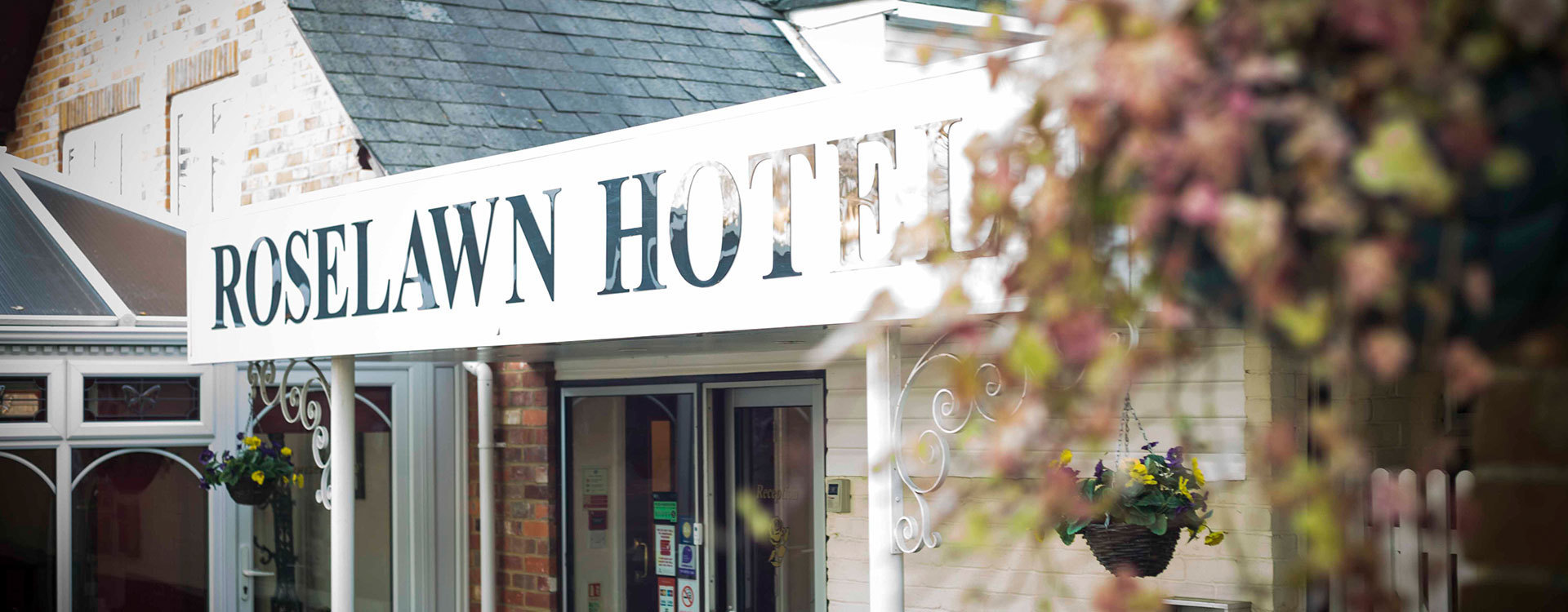 Hotel Burghfield, Hotel Theale, Hotel Reading