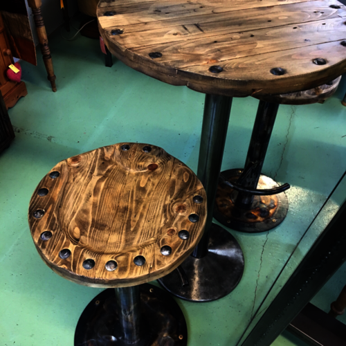 Industrial rustic bar/kitchen table and 2 stools