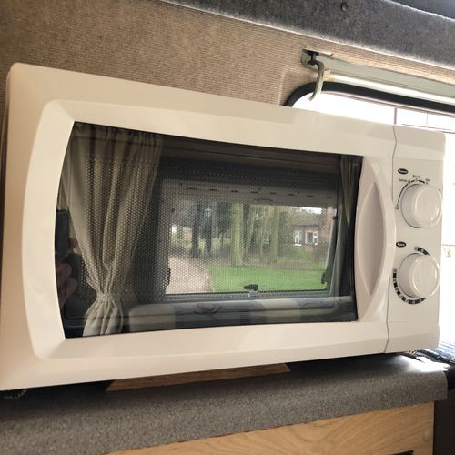 Peugeot Boxer Camper Van 2 Berth SWB 2.0 HDi - Dec 2001 (51)reg - 76312 miles