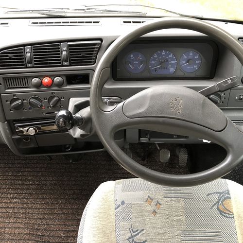 Peugeot Boxer Camper Van 2 Berth SWB 2.0 HDi - Dec 2001 (51)reg - 76312 miles