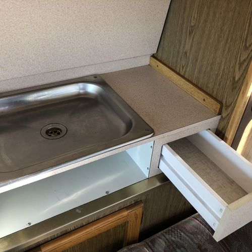 Autohomes Kompact Camper Van 2 Berth VW Volkswagen Transporter T4 1968cc Petrol