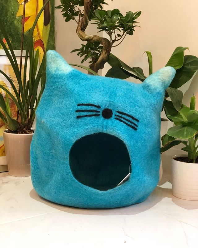 5 Cat Bed Blue