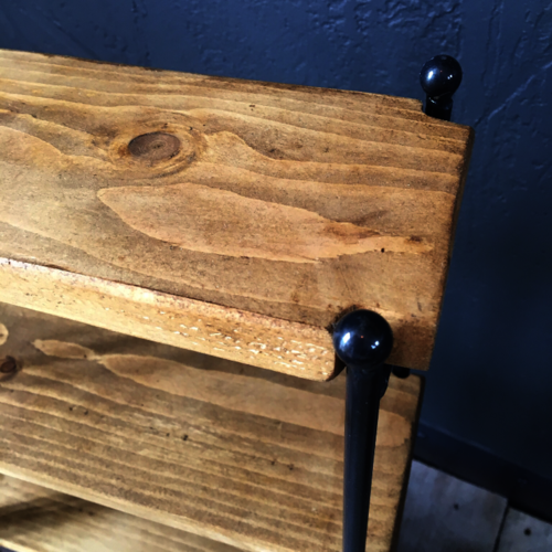 Mini shelf stand - rustic reclaimed wood