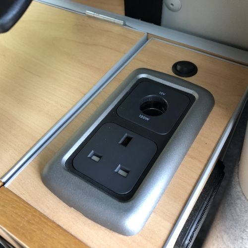 2010 VW Caddy Maxi Life TDi 104 Camper Van 2 Berth - 1 Owner - 39885 Miles - FVWSH