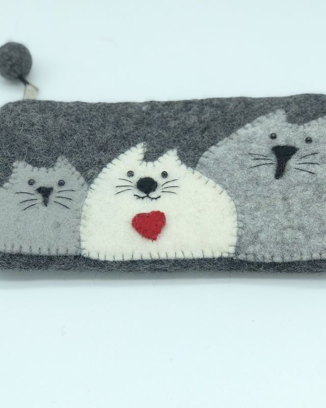 3 Cat Purse