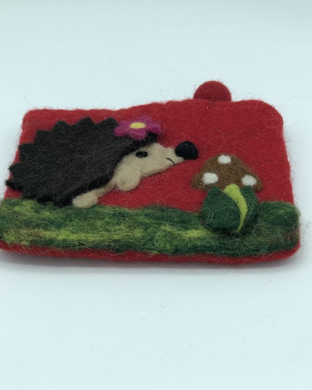Hedgehog With Mushroom Purse