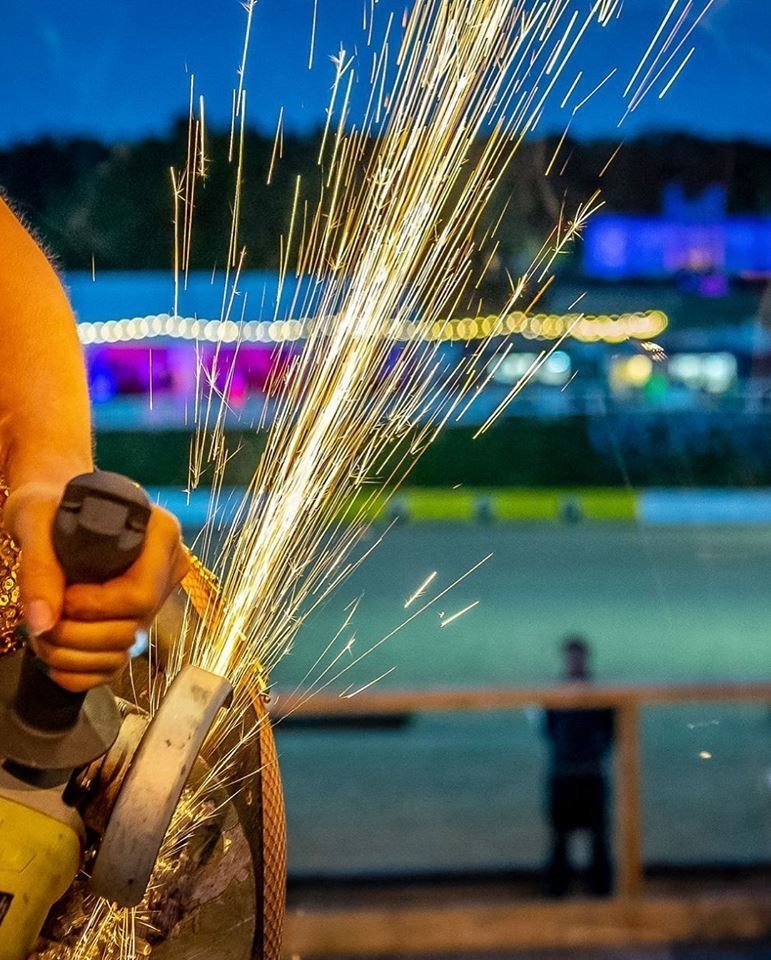 Angle Grinder Cooperate Events Entertainment