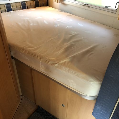 McLouis 261 Motorhome 4 Berth Fixed Bed 2000 1.9TD Excellent Spec