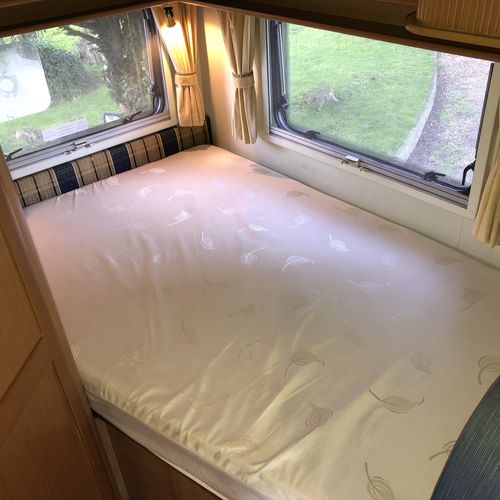 McLouis 261 Motorhome 4 Berth Fixed Bed 2000 1.9TD Excellent Spec