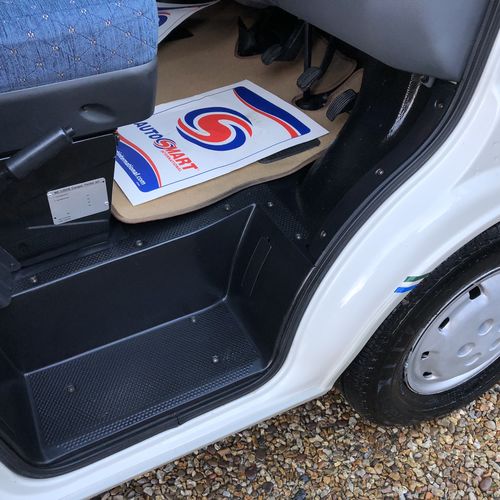 McLouis 261 Motorhome 4 Berth Fixed Bed 2000 1.9TD Excellent Spec