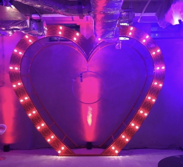 Easter Red Heart Prop Alice in wonderland fairytale