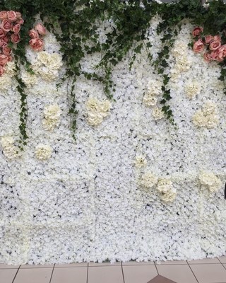 FLOWER WALL