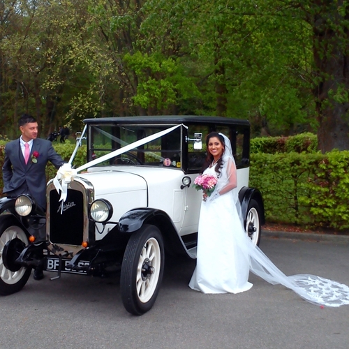 Gallery | Wedding Cars Harpenden, St Albans, Watford, Hemel Hempstead | Heritage Classic Cars