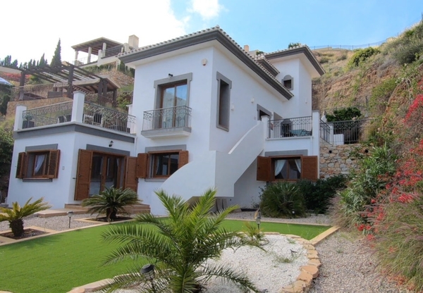 New Video showcasing our home in La Manga