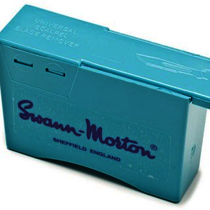 Swann Morton® Blade Removal Box (10 Pack)