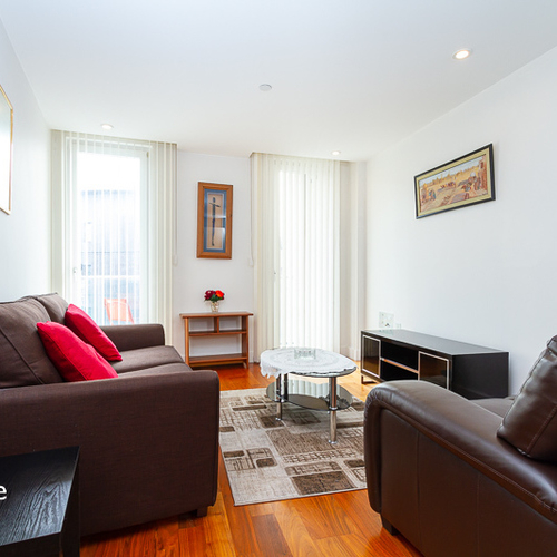 HAYES APARTMENTS CARDIFF CITY CENTRE FURNISHED TWO BEDROOM APARTMENT