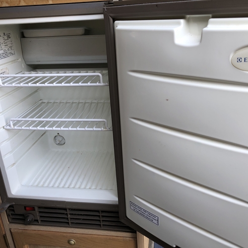 JC Leisure Drake Camper Van 2 Berth Elevating - 2000(W) Ford Transit 2.5TD SWB