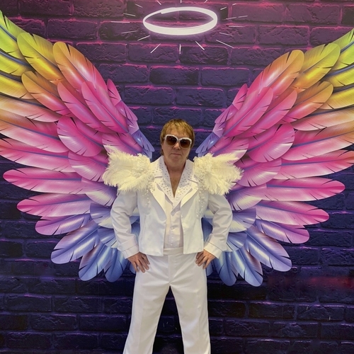 SALUTE TO ELTON JOHN