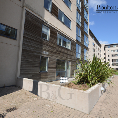 NO DEPOSIT OPTION - Renting in Cardiff - 1 bedroom Apartment, Cardiff Bay