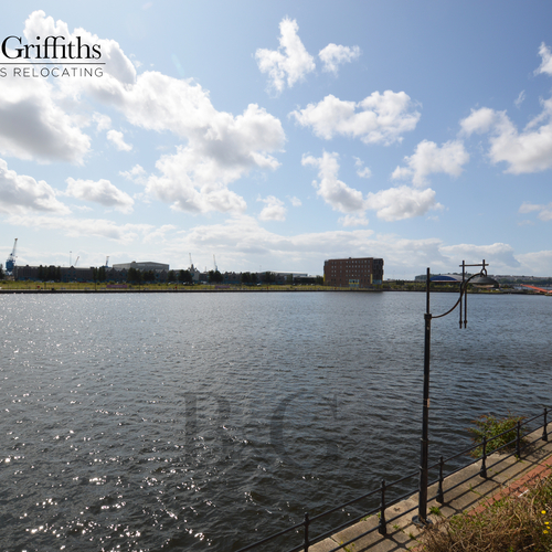 NO DEPOSIT OPTION - Renting in Cardiff - 1 bedroom Apartment, Cardiff Bay