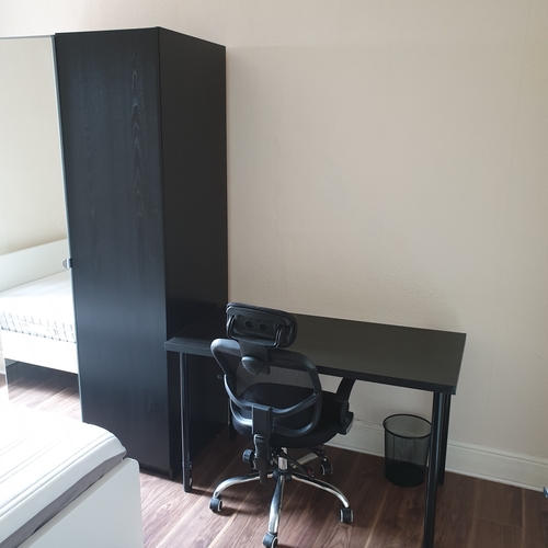 157 Bolingbroke Road, CV3 1AR