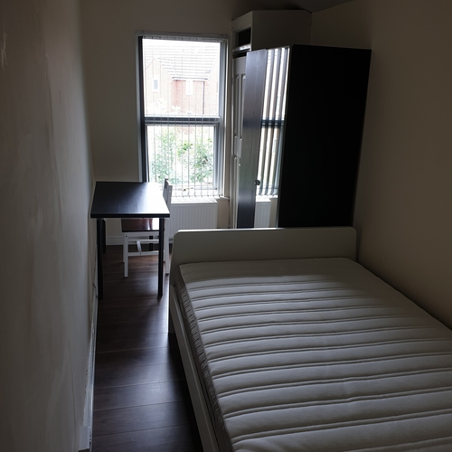 157 Bolingbroke Road, CV3 1AR