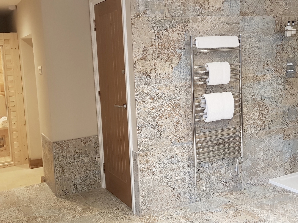 Deluxe Suite/Apartment - "Butterfly Suite"