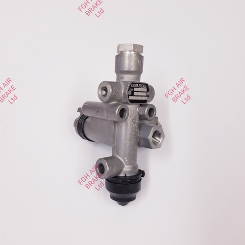 SV1325 Levelling Valve (II18033AT)